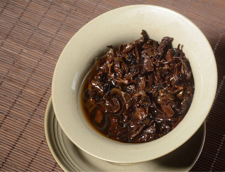 HelloYoung 357g/Cake Yunnan Pu'er Tea Cooked Tea Cake Yunnan Qizi Cake Tea Pure Ingredients