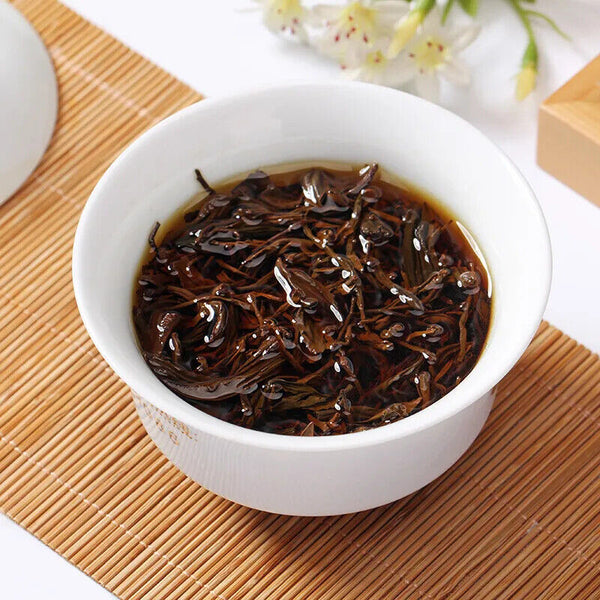 HelloYoung Lapsang Black Tea Souchong Tea Healthy Green Food  Zhengshanxiaozhong 250g