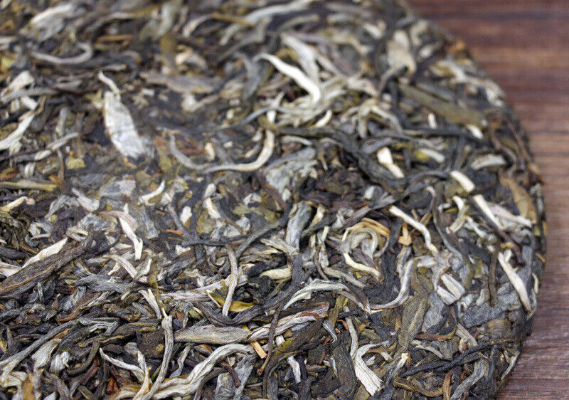 HelloYoung 357g Yunnan Pu-erh Cake Tea Raw Pu Icelandic Alcohol Yiwu Menghai Xigui Tea