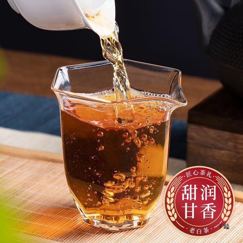 Fuding White Tea Old White Tea Cake Aged Shoumei White Peony Tea Cake 350g Secondary image