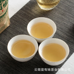 HelloYoung 100g Yunnan Pu'er Tea Tuo Bulang Mountain Big Tree Pu'er Tea Raw Tea
