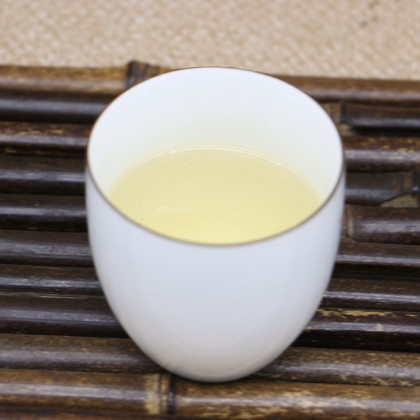 Alpine Wilderness Old Ancient  Gold Leaf Old White 300g  White Tea