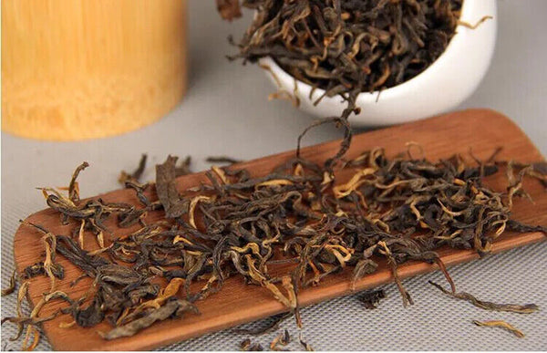 HelloYoung High Quality Dianhong Tea One Bud One Leaf Pine Needles Hand-made Black Tea 250g