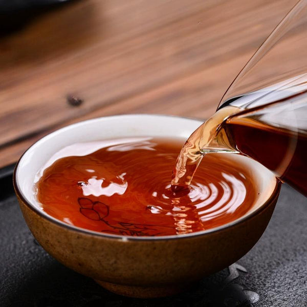 357g  Aged Fragrant Grade Early Spring Tea Yunnan Ripe Pu-erh Tea Qizi Cake