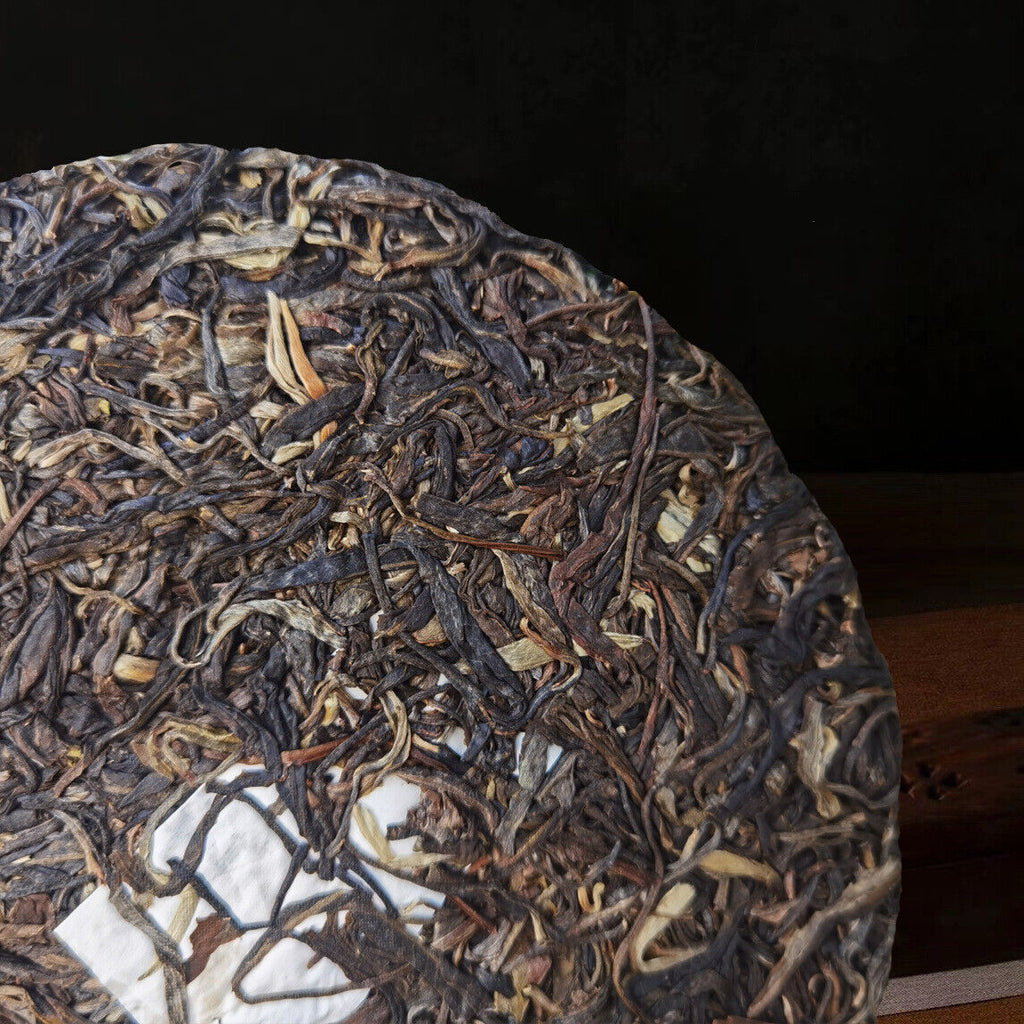 HelloYoung Menghai Pure Material Icelandic Earth Boundary Puerh Raw Tea Cake 357g/12.59oz