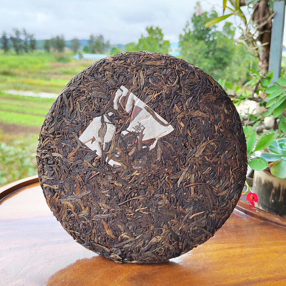 Unfermented Natural Puer Tea Gedeng Organic Puer Tea Cake 357g/12.59oz Secondary image
