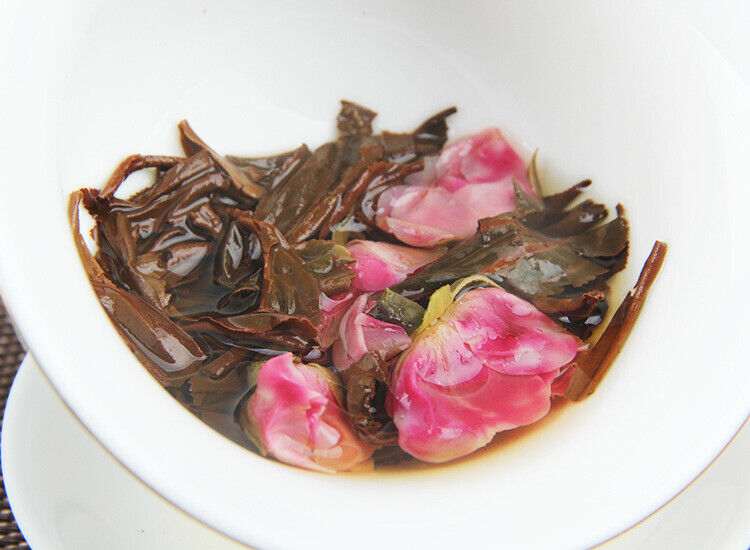 HelloYoung 100g Yunnan Old Tea Tree Red Rose Black Tea Fengqing Dian Hong Rose Tea Cake