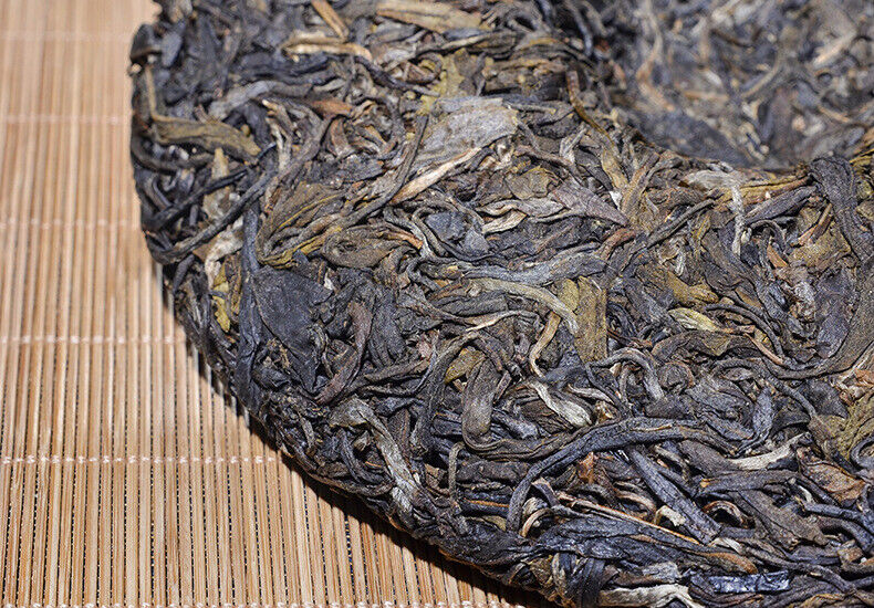 HelloYoung Yunnan Pu'er Raw Tea Cake Raw Tea Cake 357g Pu'er Raw Tea