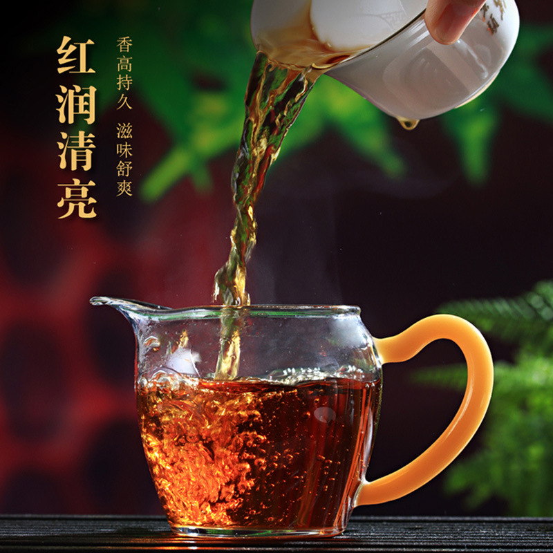 HelloYoung 500g Yunnan Ancient Black Tea Golden Silk Golden Snail Fengqing Dian Hong Tea