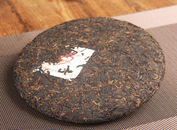HelloYoung Long Yuan No. Pu'er Ripe Tea Cake Ancient Tree Yunnan Seven Seeds Cake 380g/cake
