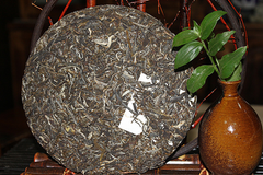 HelloYoung High Quality 357g Yunnan Pu'er Raw Tea Healthy Drink