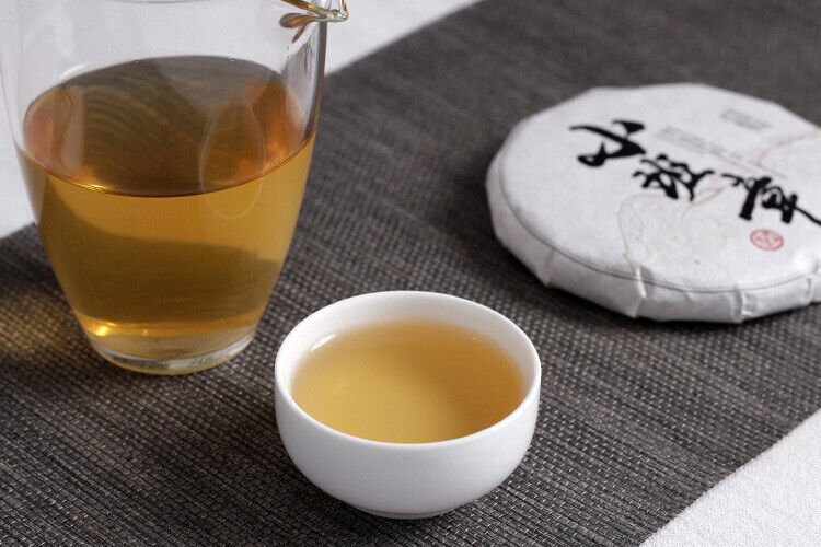 HelloYoung 100g Yunnan Puerh Tea Cake Menghai Xiaobanzhang Small Jade Cake Mini Raw Tea