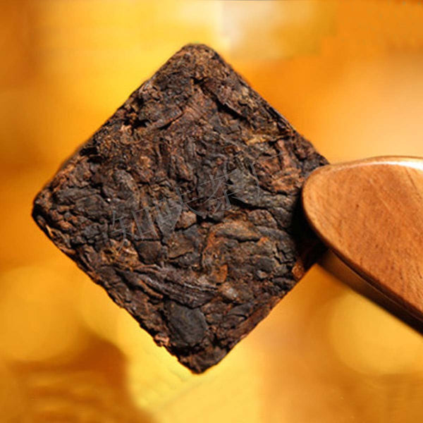 Cooked Puerh Yellow Iron Box Yunnan 250g Ripe Puer Tea Brick Old Pu'er Black Tea