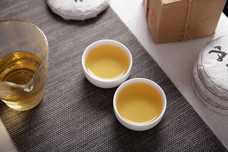 HelloYoung Yunnan Pu'er Tea 50g*5 Icelandic Raw Tea Cake Old Tree Tea Small Tea Cake