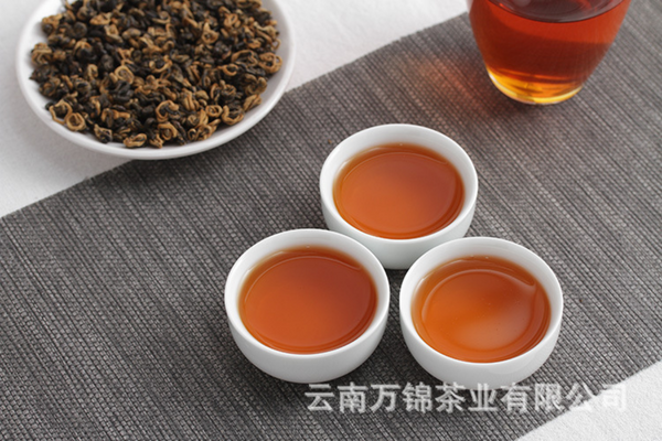 HelloYoung 500g Yunnan Fengqing early spring Yunnan black tea honey fragrance red conch