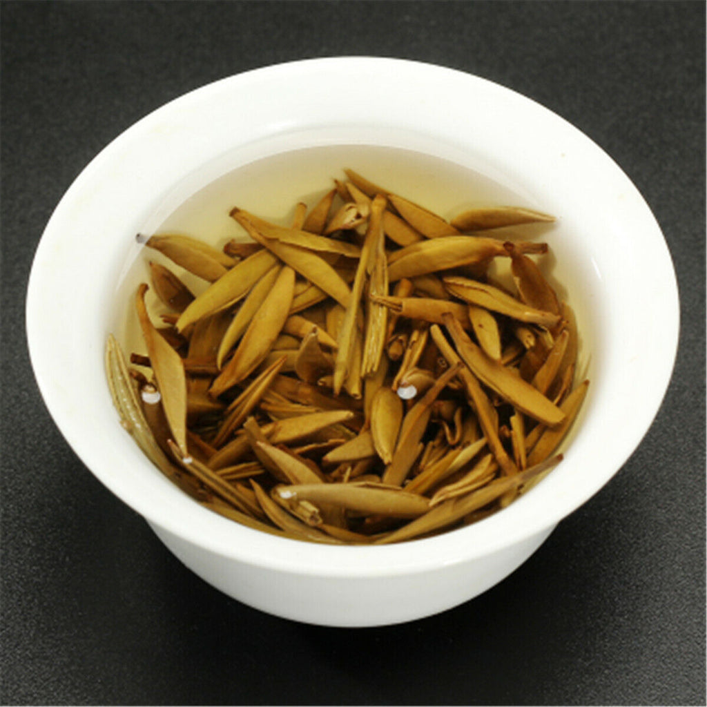 White Tea Loose Leaf Organic Silver Needle Bai Hao Yin Zhen  elizabeth arden Tea