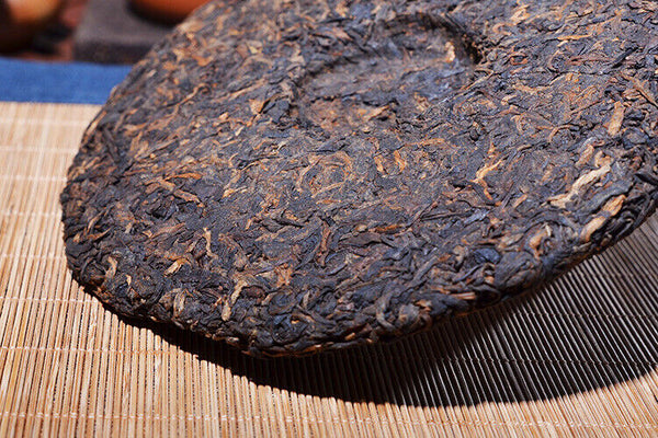 Yunnan Pu'er Tea Yunnan Seven Cakes Tea Ripe Tea 357g Healthy Drink