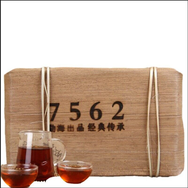 HelloYoung Yunnan Menghai Old Tree Shu Puerh Made By Puer Material 7562 Tea Brick 250g