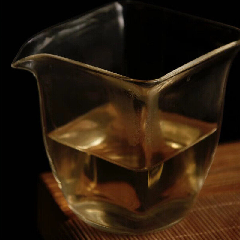 HelloYoung 357g Yiwu Ancient Tree Tea Mint Hetang Pu'er Tea Raw Tea Cake Fresh and Elegant