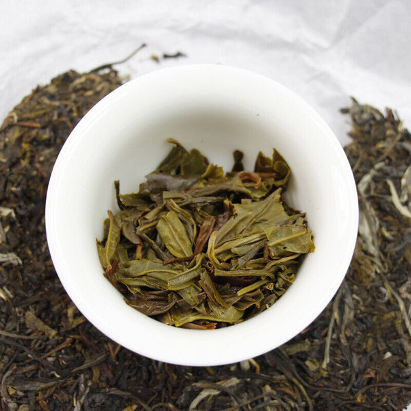HelloYoung 357g Yunnan Pu-erh Cake Tea Raw Pu Icelandic Alcohol Yiwu Menghai Xigui Tea