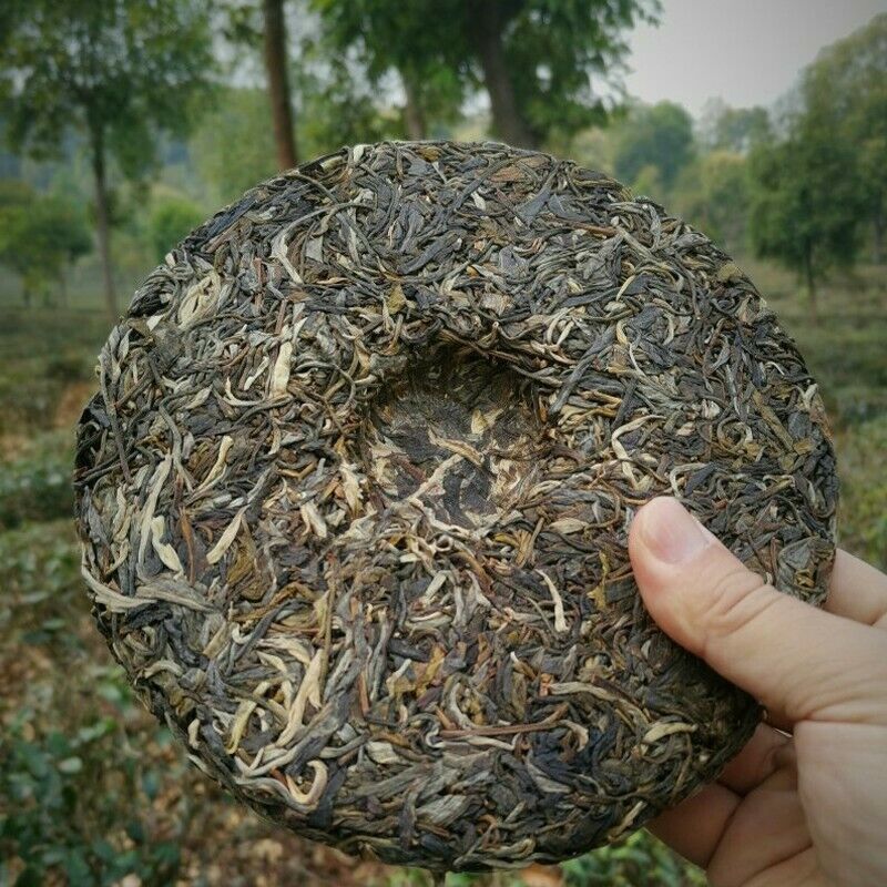 357g/12.59oz Top Green TeaZhonghong India Mengku Spring Tea  Pu'er Tea Cake