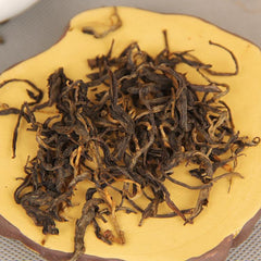 HelloYoung New black tea Premium Dian Hong Famous Yunnan Black Tea dianhong Tea 250g
