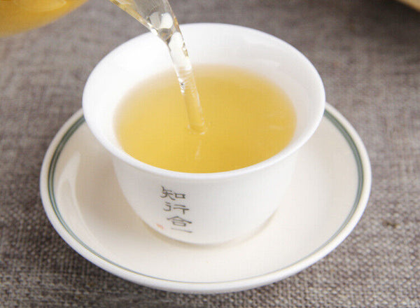 HelloYoung Top Ancient Tree Cha Pu'er Tea Cake Gift Tea Bamboo Basket Pu-erh Green Tea 500g