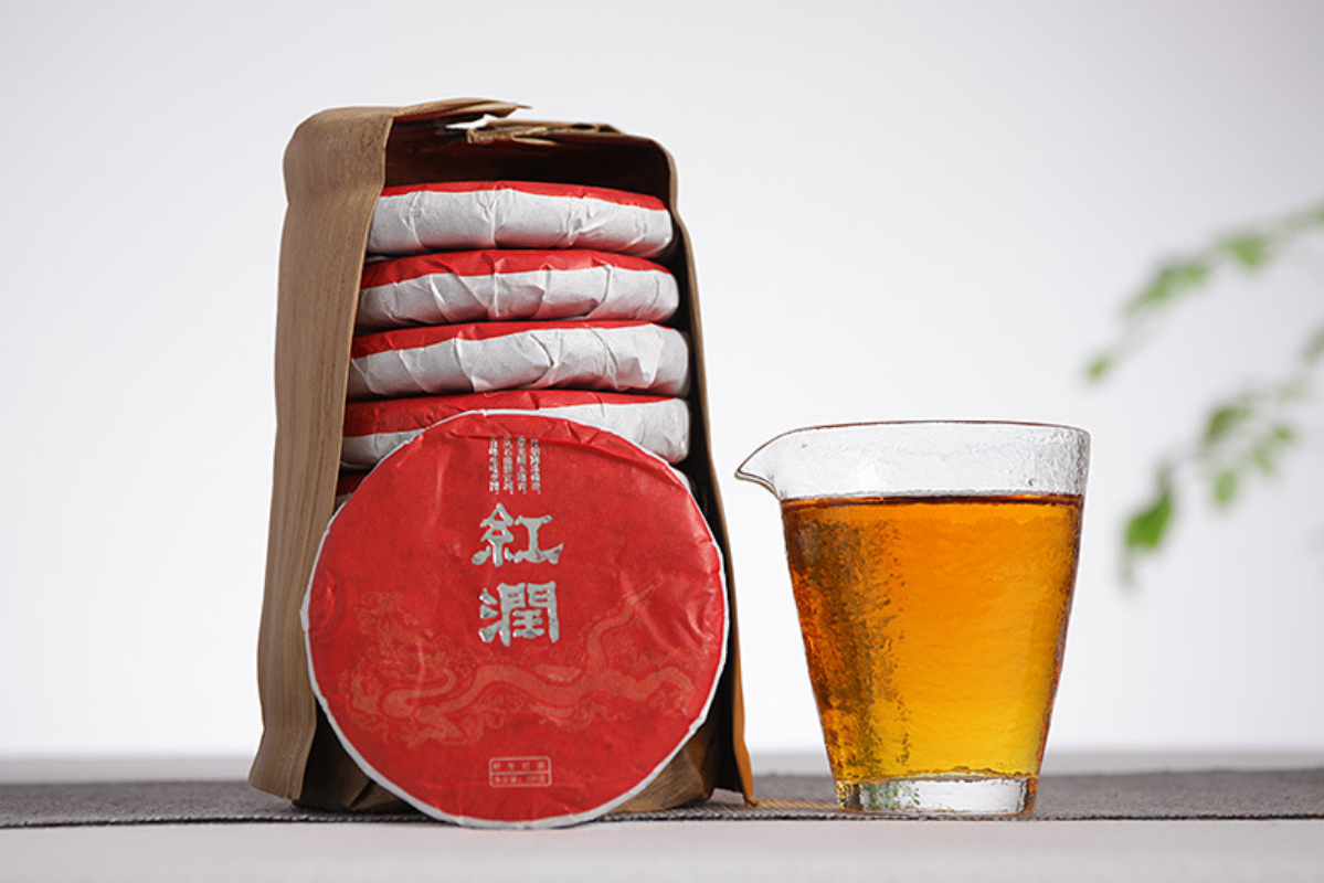 HelloYoung 100g Yunnan Red Tea Yunnan Red Tea Red Run Small Cake Big Tree Black Tea Cake