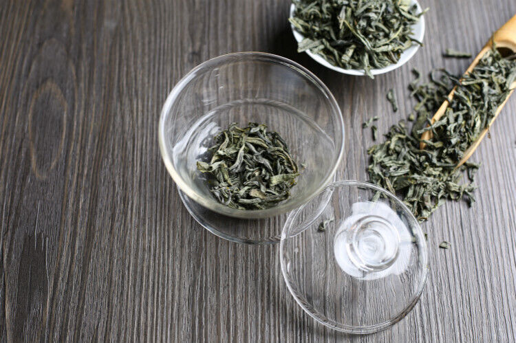 HelloYoung 500g Yunnan Green Early Spring Pu'er Large-leaf Green Tea Steamed Enzyme (No.2)