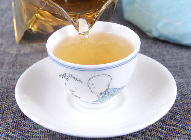 HelloYoung Moonlight Beauty Silver Bud White Tea Pu-erh 357g Raw Tea Cake