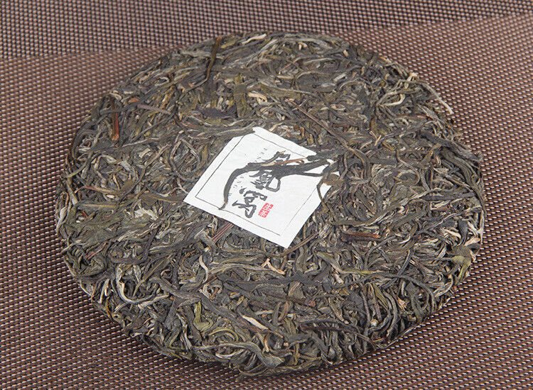 HelloYoung 357g Pu-erh Raw Tea Cake Yiwu Raw Tea Ancient Tree Pu-erh Raw Tea Cake