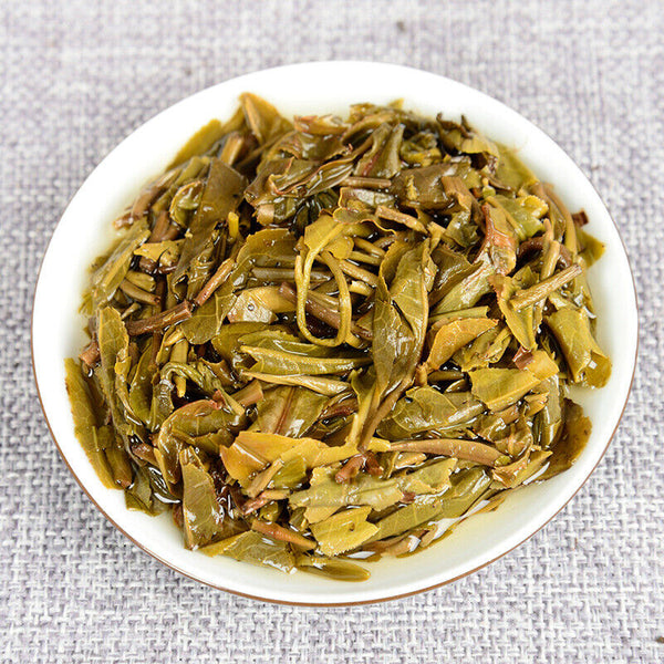 HelloYoung 200g Yunnan Pu'er Seven Seed Cake Tea High Pole Raw Tea Cake Early Spring Tea