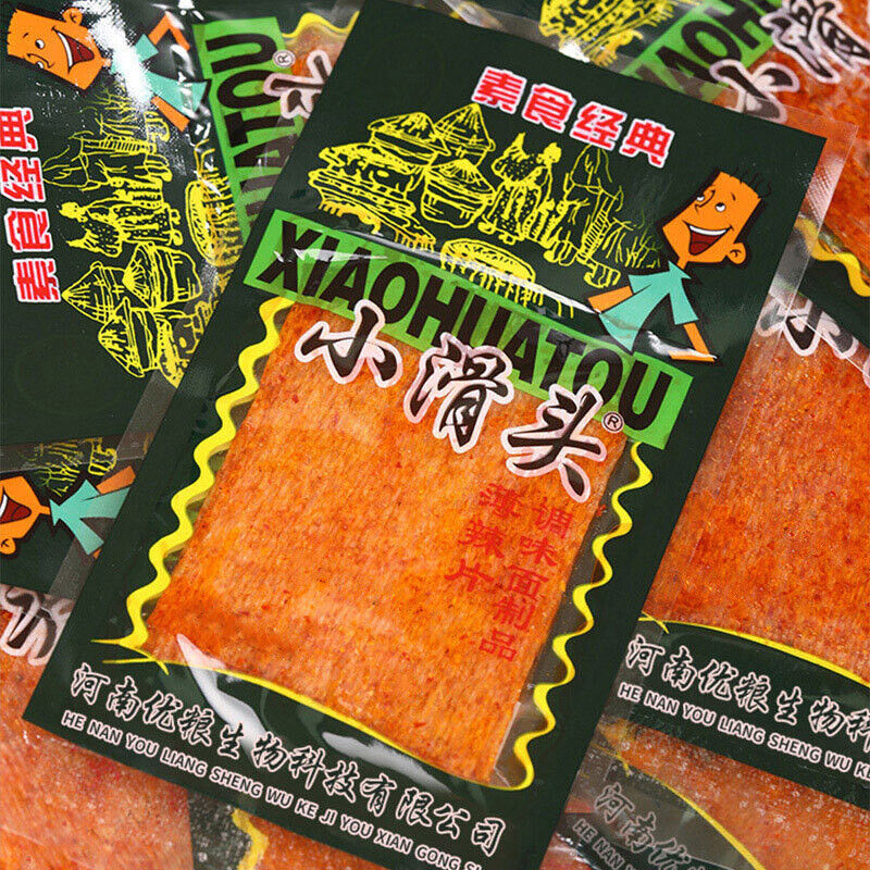 90 Packs  Xiao Huantou Spicy Strips Spicy Slices Snacks小滑头辣条薄辣片90包香辣面筋儿时怀旧零食