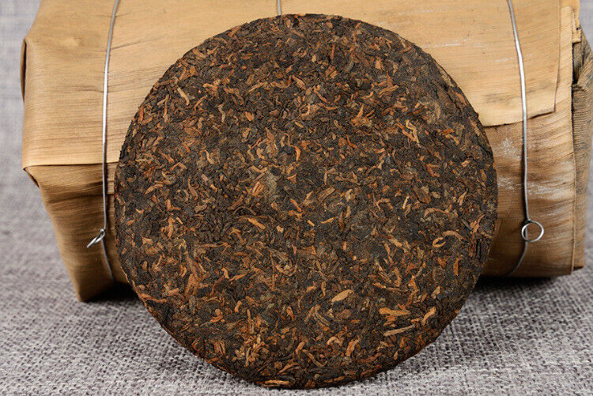 HelloYoung 100g*3 Yunnan Pu'er Tea Leaves Icelandic Ancient Tree Organic Ripe Tea Cake