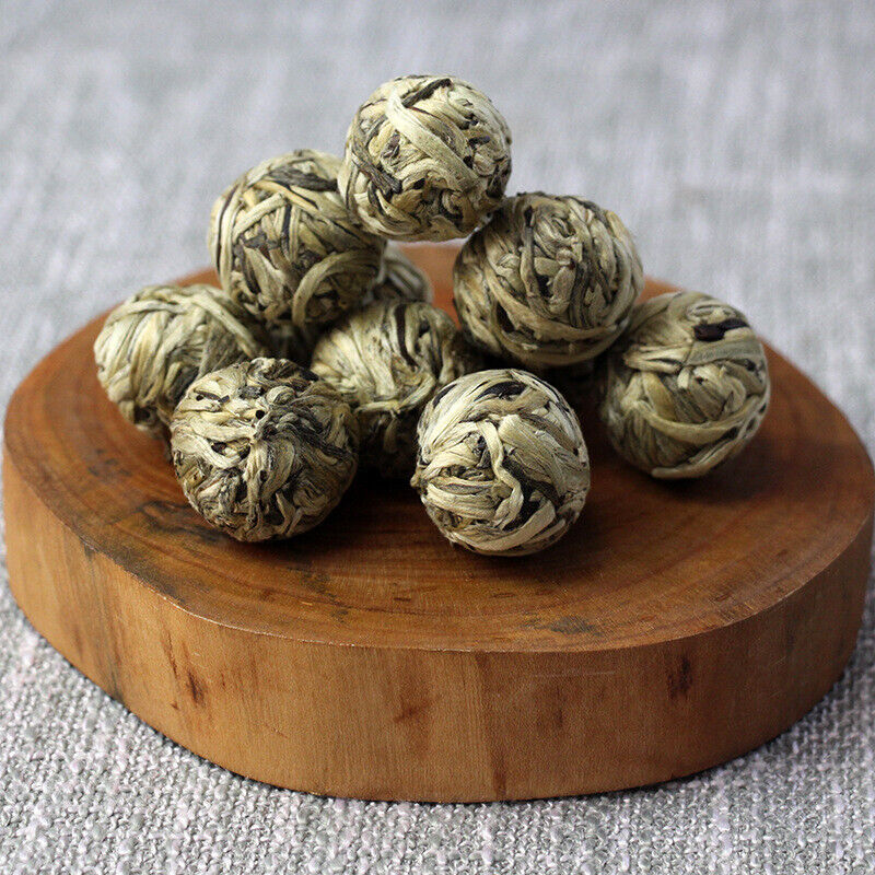 Thé blanc du Yunnan Jinggu Pekoe aiguille d'argent bourgeon de dragon