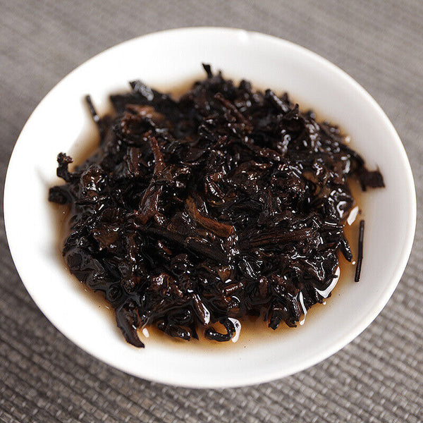 HelloYoung Yunnan Pu'er Tea Menghai Ripe Tea 100g Old Pu'er Ripe Cake Big Tree Old Tree
