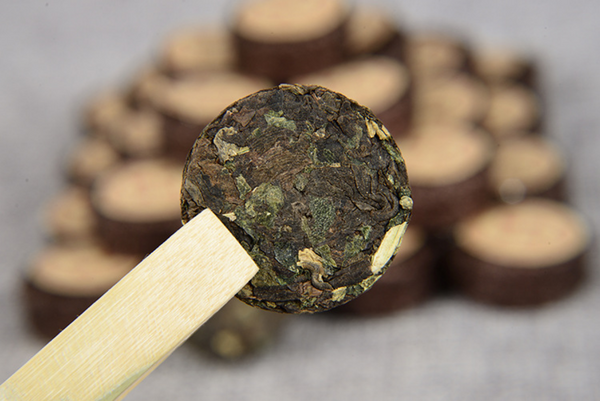 HelloYoung Yunnan Puerh Tea Glutinous Fragrant Ripe Tuo Tea Strong Fragrant Small Jade Cake