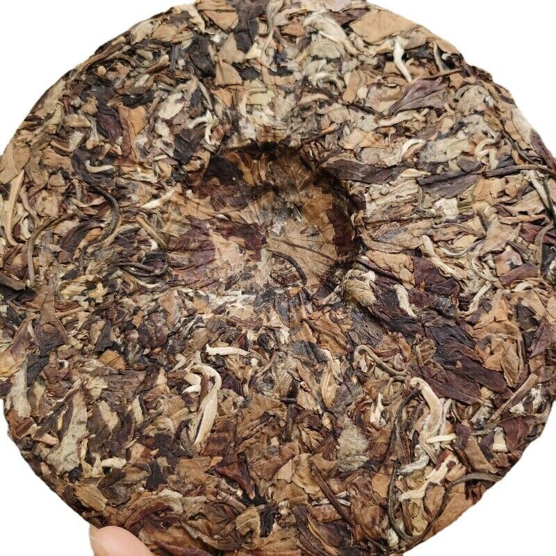 HelloYoung Yunnan White Tea Handmade Graphite Pressed White Tea Cake Organic 357g/12.59oz Main image