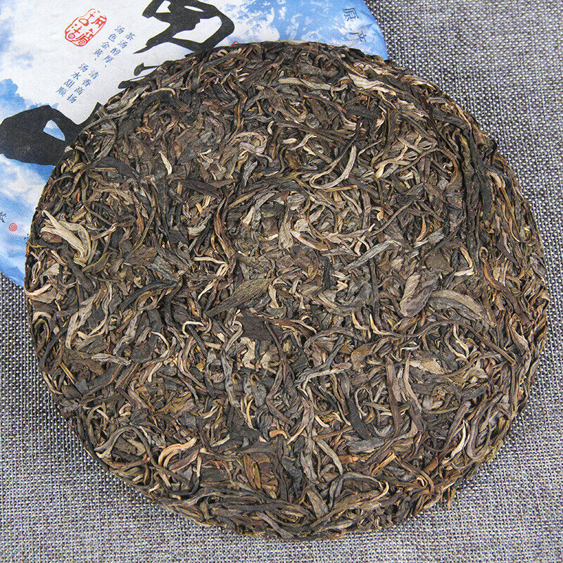 HelloYoung Pu'er Raw Tea Cake Yunnan Tea Cake 年南糯山古树纯料普洱茶生茶饼云南七子饼茶357g