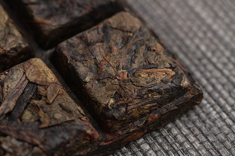 Yunnan Puerh Tea 50g Lao Banzhang Golden Leaf Raw Brick Aged Puerh Tea