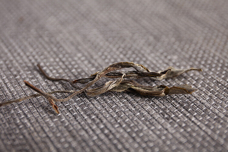HelloYoung 500g Yunnan Pu-erh Tea Wu-erh Mountain Trees Pu-erh Raw Tea Big Leaf Seeds Tea