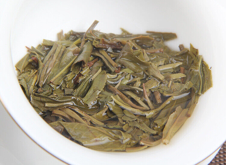 HelloYoung 100g/cake Yunnan Pu'er raw tea cake Xigui wilderness tea Icelandic tea