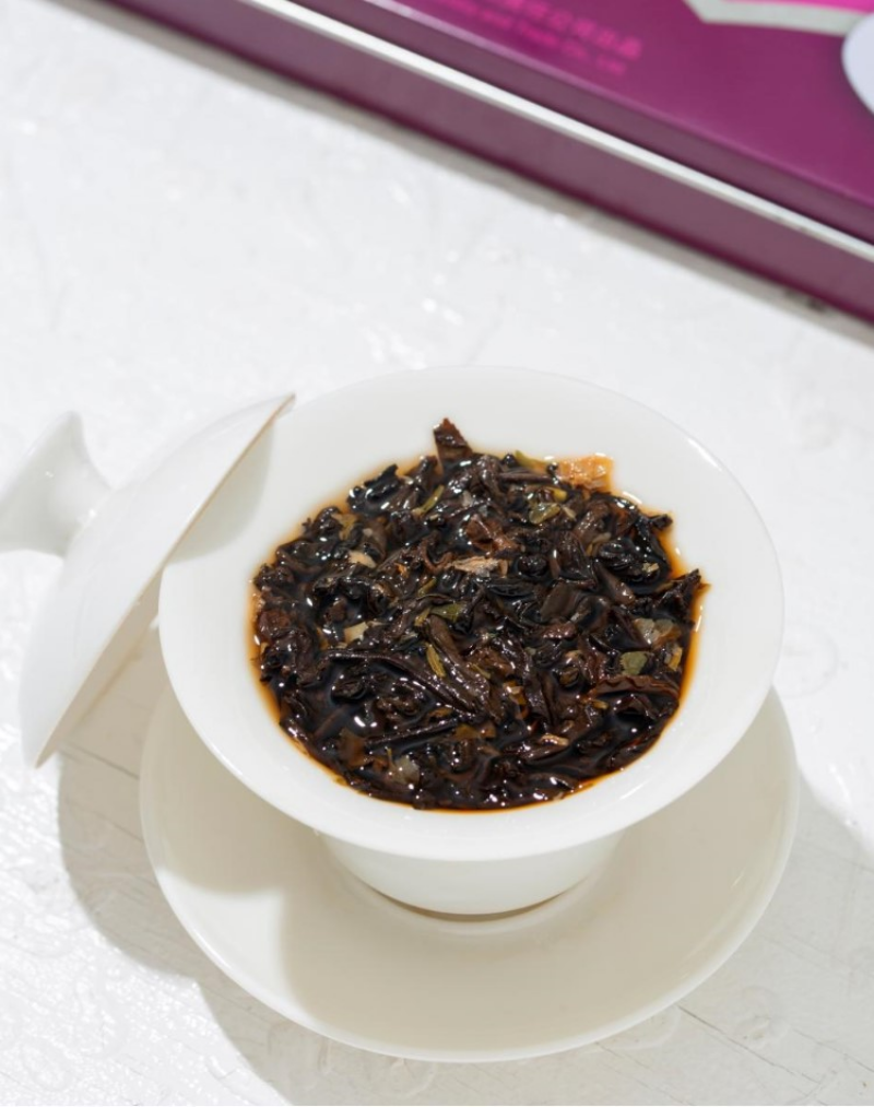HelloYoung Rose Puerh Tea Iron Box Yunnan Seven Zi Cake Ripe Tea 200g/7.05oz