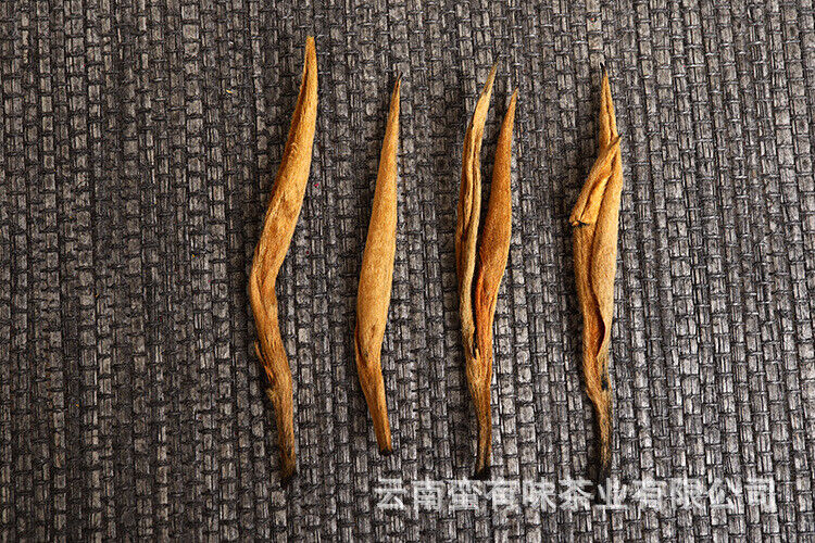 HelloYoung 500g Yunnan Yunnan black tea Fengqing big gold needle honey golden needle tea