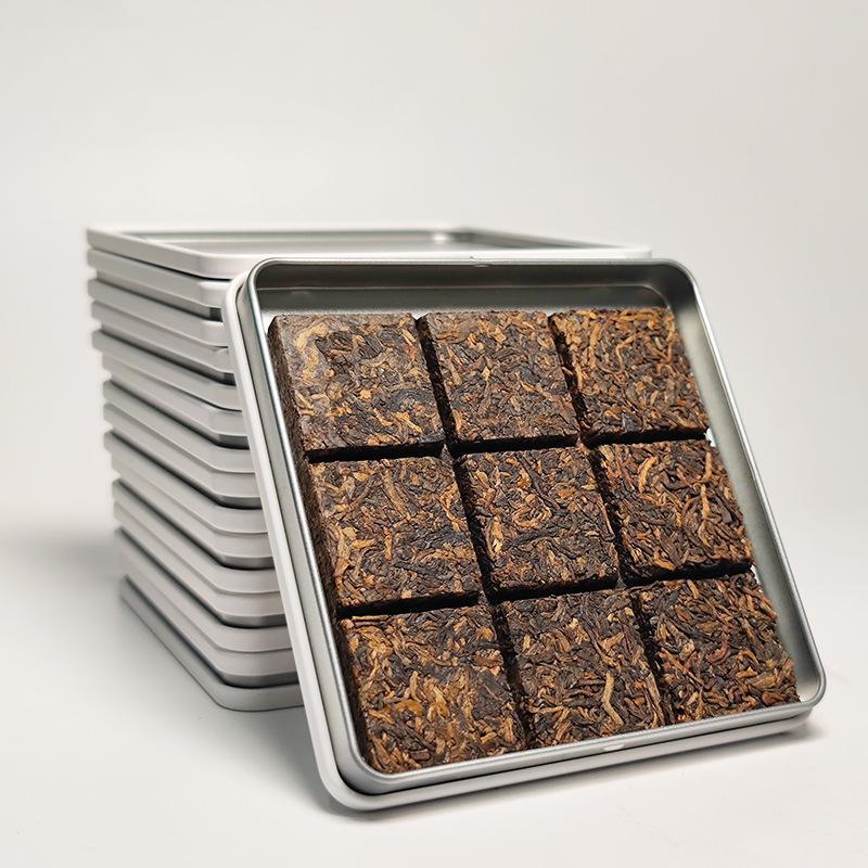 Ancient Tree Ripe Brick Yunnan Sandalwood Flavor 55g Mountain Legend Pu-erh Tea