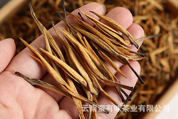 HelloYoung 500g Yunnan Yunnan black tea Fengqing big gold needle honey golden needle tea