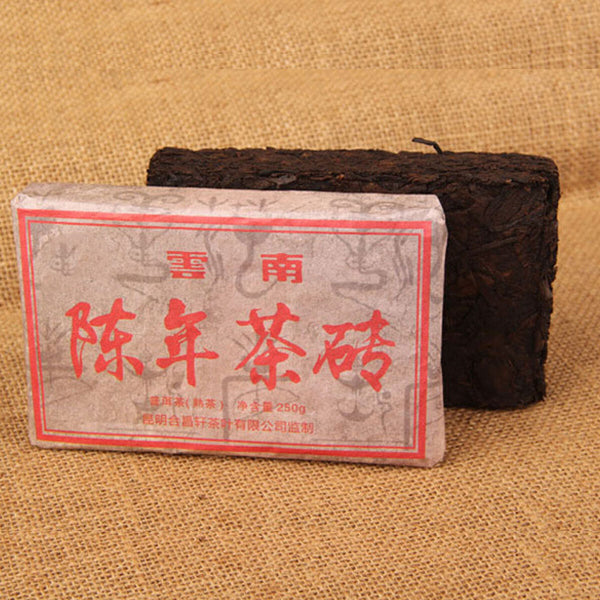 HelloYoung Old Cooked Pu-erh Tea Health Care Yunnan Ripe Pu erh Tea Brick High Quality 250g