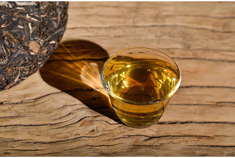 Healthy Drink High Quality Yunnan Pu'er Tea Raw Tea 357g
