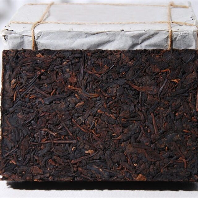 Brick Puerh Tea 250g Cooked Black Tea Yunnan Old Pu-erh Tea In A Special 7581 Secondary image