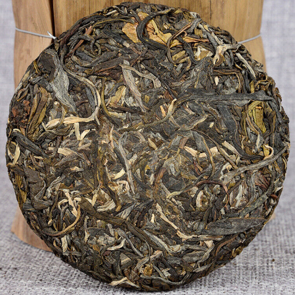 HelloYoung Yunnan Pu'er Tea Icelandic Ancient Tree Cake 100g*3 Early Spring Green Tea